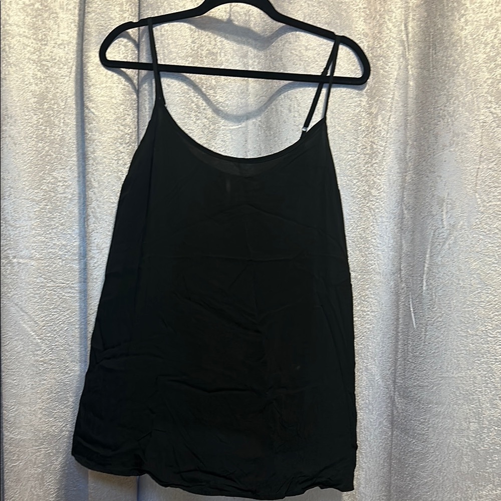 Free people black spaghetti strap blouse size small‎